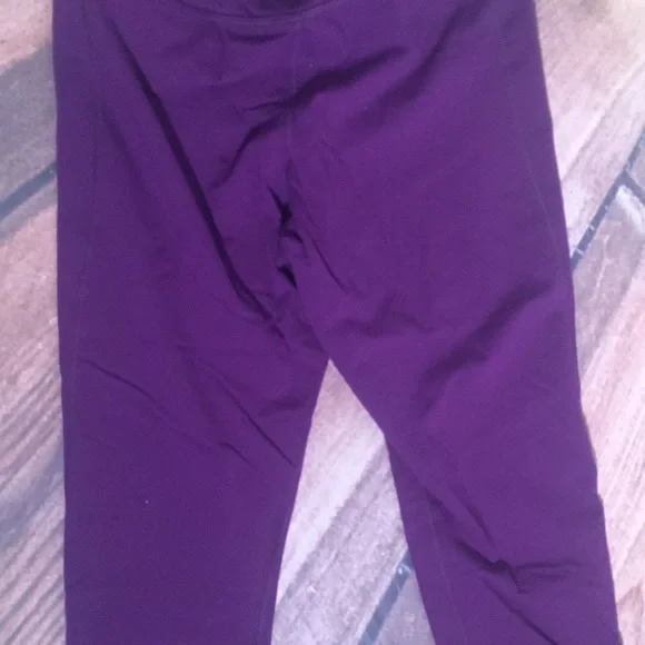 Nike Dri-Fit Athletic Capri Leggings in Purple - Picture 7 of 8